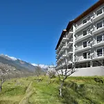 Justa Grand View Resort & Spa, Manali