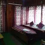 Hotel Hema Holiday Home