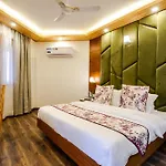 Anand Vardhan Resorts