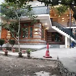 Mylo 4Bhk