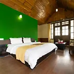 Hot Stuff Hotel Rooms & Restaurant Riverside Resort Pet Friendly