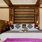 Townhouse Oak Rohtang Heights