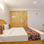 Fabhotel Arigato Cottage