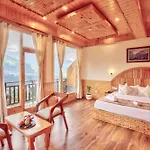 Manali Manor