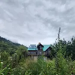 Amaya Retreat Cottage