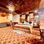 The Town View Resort - Affordable Luxury Stay Near Mall Road Manali