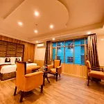 Hill River Resort By West Western