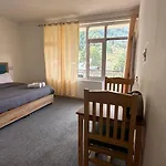 La Heim Hostels