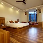 Hotel Park Residency