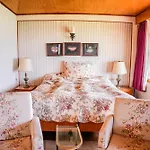 Nalagarh Outhouse By Edenhomes