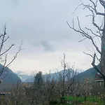 Sky Mountains Cozy Room