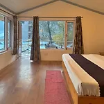 Sylvan Woods Cottage