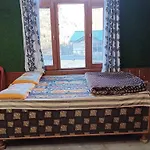 Roop Mountain Homestay