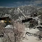 Moonlight Guesthouse By Kaafeela