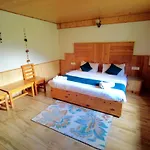 Cascade Mountain Retreat Manali