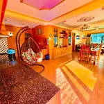 Woods Villa Cottages Manali - 1,2,3,4 Cottages & Villas Available In Manali With Scenic Mountain View