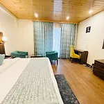 Simsa Heights Manali