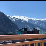 Hotel Hadimba Regency ! Free 4 Wheeler Parking ! Mountain View Rooms ! Near Mall Road Manali
