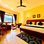 Ramayan Resort Manali Near Mall Road With Big Parking