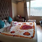 Hotel Neelam Manali Near Volvo Bus Stand Manali