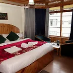 Hotel The Royal Kingdom Manali