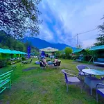Himalayan Riverside Swiss Cottages Manali #Riverside #Big Garden #Parking #Bonffire #Music #Budget Friendly #Adventure