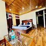Royalview\'S Blissful Stay