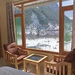 Skyway Homestay