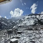 Mb Igloo Resort