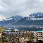 Kaira Huts