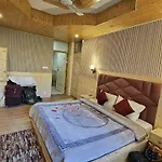 Hotel Kartik