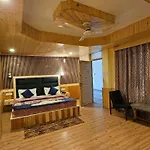 Hotel Kartik