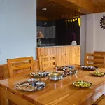 Cascade Mountain Retreat Manali