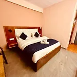 Hotel D Kanchan Manali