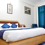 Hotel Premium New Ambika International Manali - Jungle Safari- Free Parking- Restaurant - Bonfire - Facilities Best Hotel In Manali