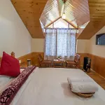 A Budget Urba- Monk Near Temple - Restaurant And Wi-Fi Facilities -Family Hotel In Manali
