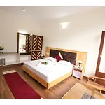 Hotel Saras Manali