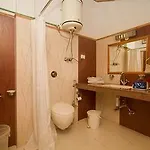 Oyo Premium Cottages Upper Rangri