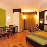 The River Crescent Resort
