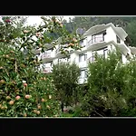 Apple Crescent Resort