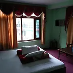 Hotel Neelkanth