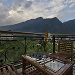 Mountain Green Villa By Hello Hotels