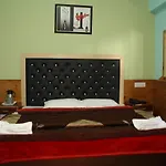 Adb Rooms Hotel Kundan Inn