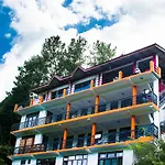 Backpacker Panda Manali