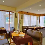 Hotel Apple Paradise