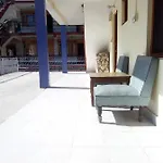 Hotel Everest