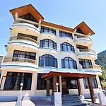 Oyo 12506 Zara Resorts And Hotels