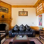 Orchard Villa - A Wandertrails Stay