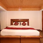 Trimrooms Cottage Manali