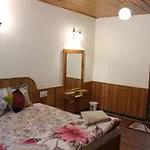 Majestic Woods Cottage